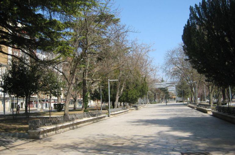 Imagen del emblemático Parque del Salón de Palencia.