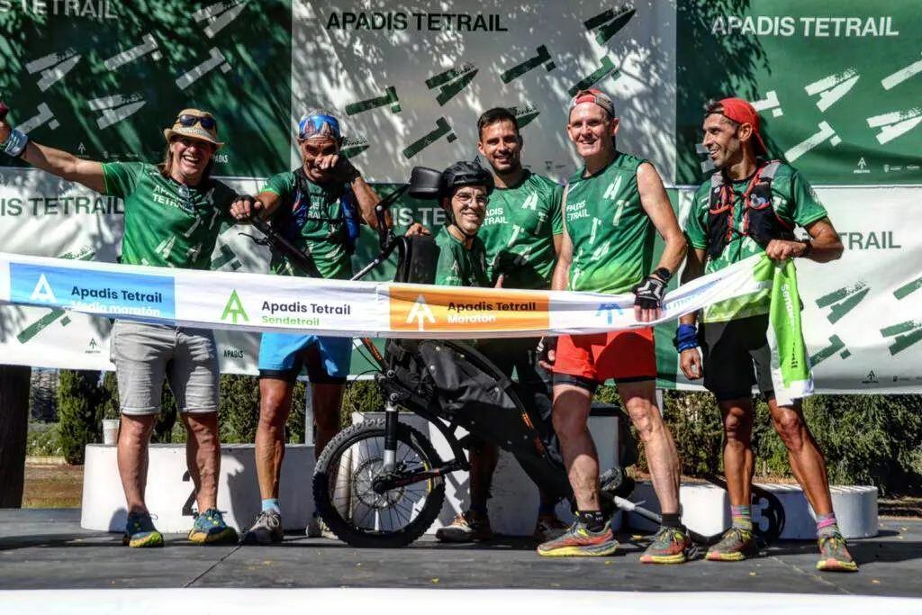 El club, en una prueba en Apadis, en Villena