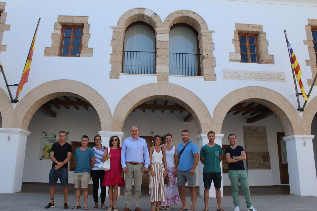 Imagen de archivo de los beneficiarios de una convocatoria anterior de ayudas a la vivienda