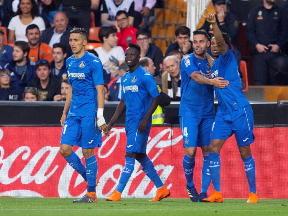 Un buen Getafe se llevó el partido ante un Valencia que reaccionó tarde