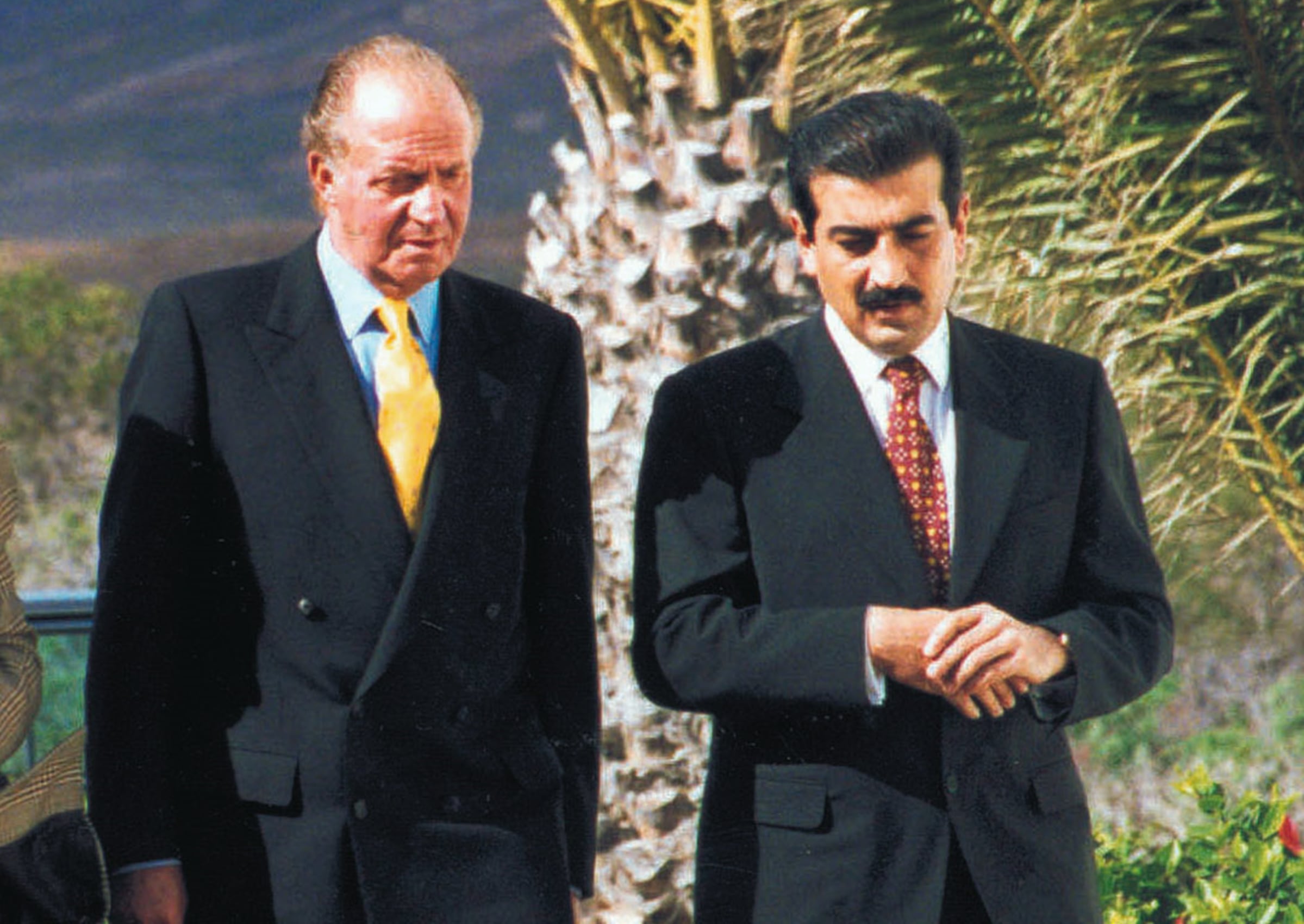 El expresidente Román Rodríguez en 1999 durante una visita del Rey, su ejecutivo no tenía ninguna mujer