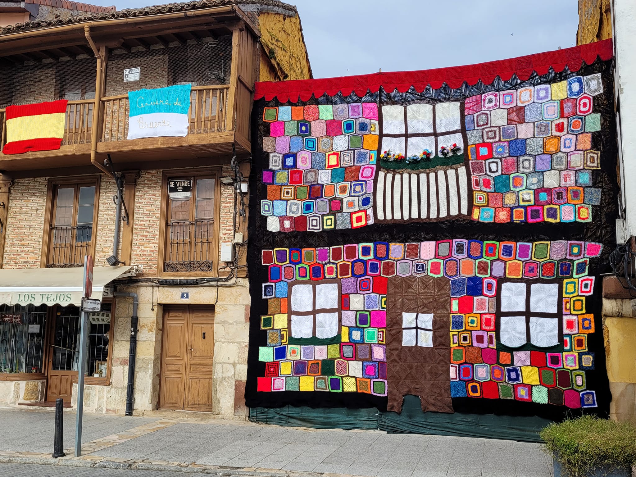 Manta tejida en Cervera de Pisuerga (Palencia)