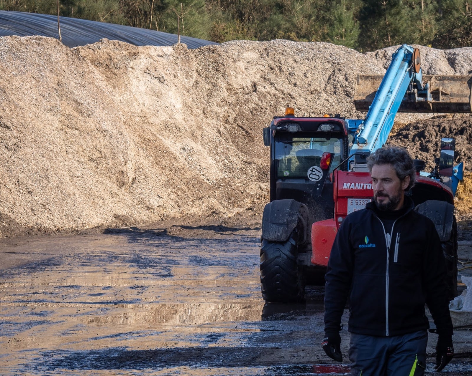 Sergio Quiroga de Ecocelta, empresa desarrolladora de la arena para gatos hecha a partir de concha de mejillón