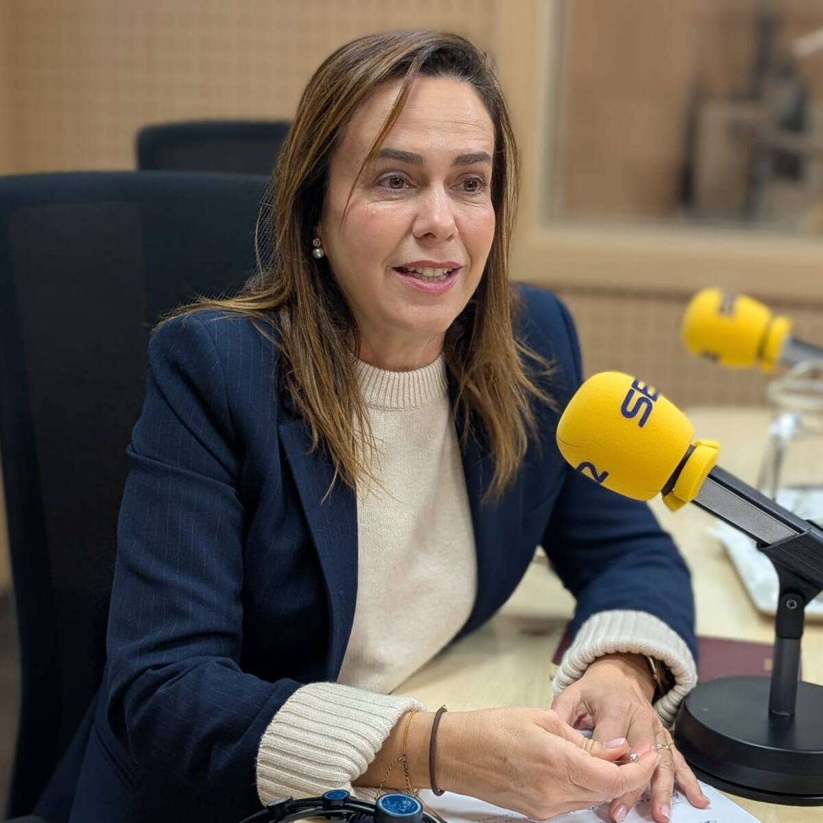 Laura Navarro, directora del Aeropuerto Alicante-Elche: "La desestacionalización ha conseguido que no bajemos del millón de pasajeros todos los meses"