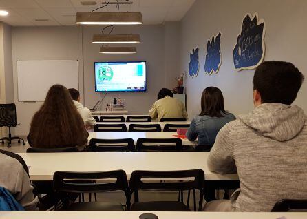 Alumnos en la autoescuela Ecovial de Pontevedra