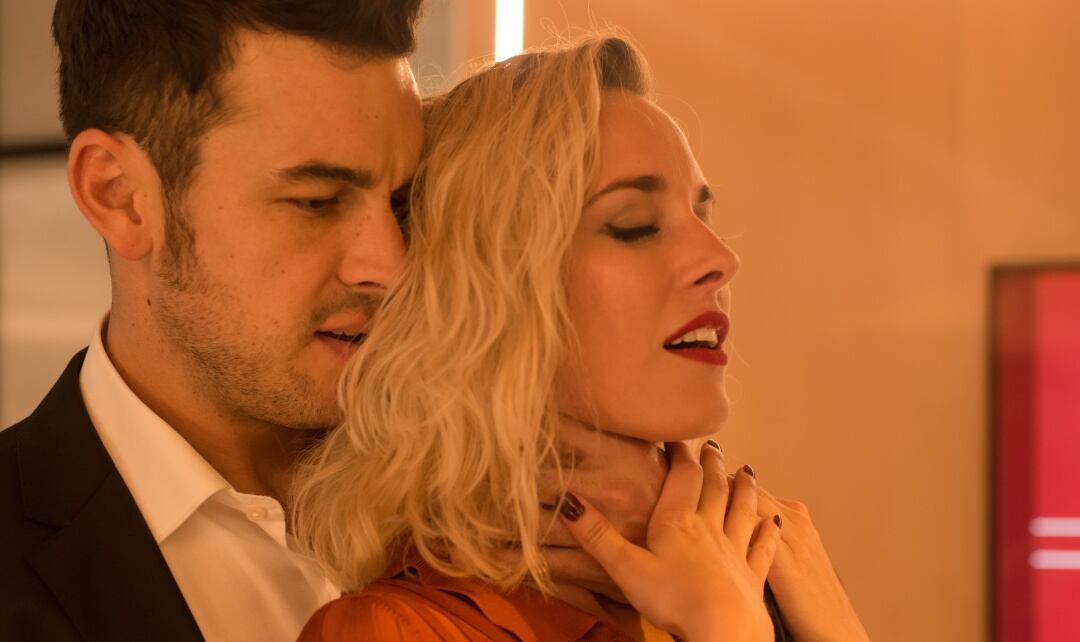 Mario Casas y Silvia Alonso, protagonistas de 'Instinto'