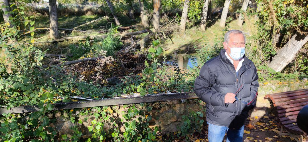 El concejal de Medio Ambiente, Juan Antonio Marcos, ha visitado la zona de actuación