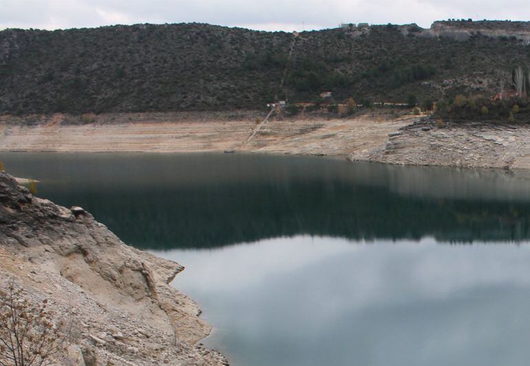 Embalse de Entrepeñas, río Tajo