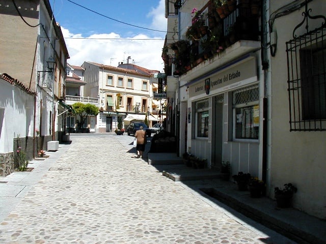 La administración de lotería que ha dado uno de los quintos premios está en la calle Moral de Candeleda