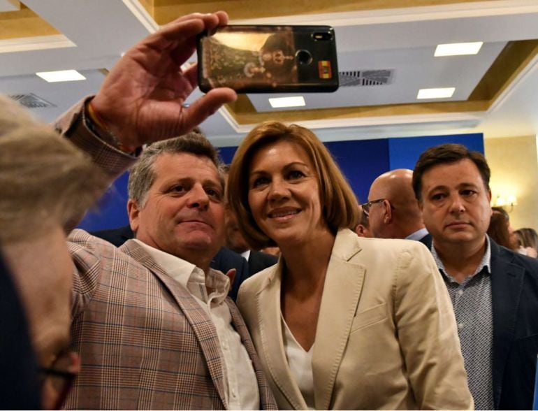 La foto ha sido enviada por el equipo de prensa de la candidata a presidir el PP.