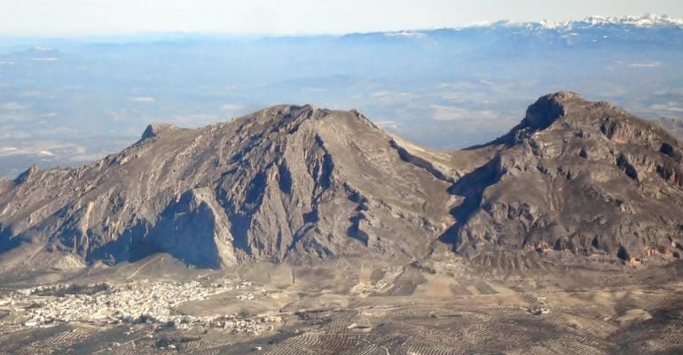 Vista de la Serrezuela de Bedmar, collado del Portillo