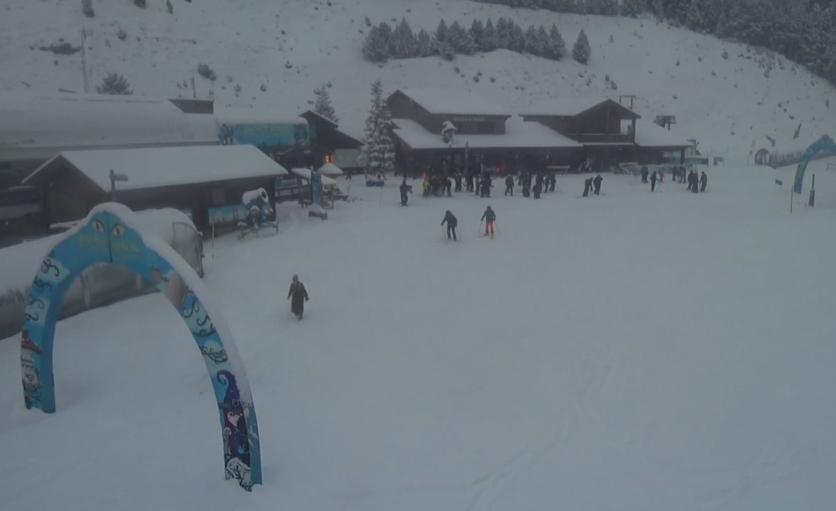 Aspecte que presenta el sector de Canillo de l'estació d'esquí Grandvalira aquest dilluns al matí