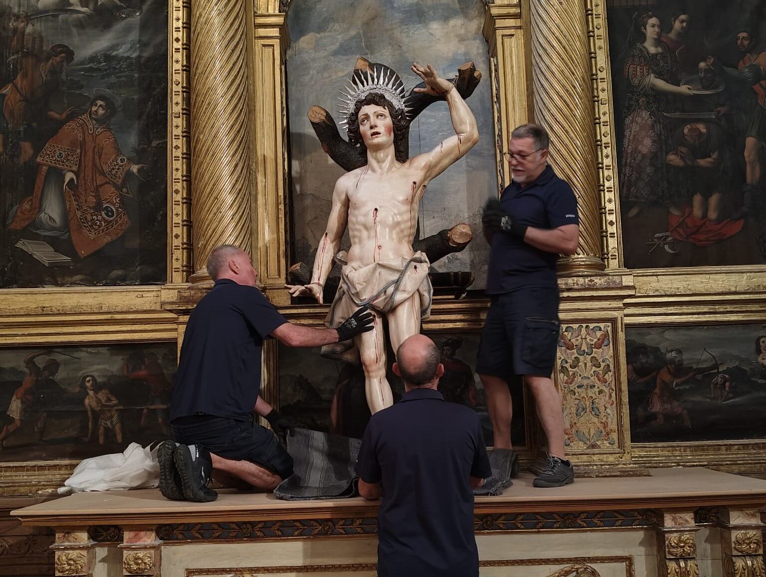 La Catedral de Palencia recibe el restaurado San Sebastián de Francisco Fermín