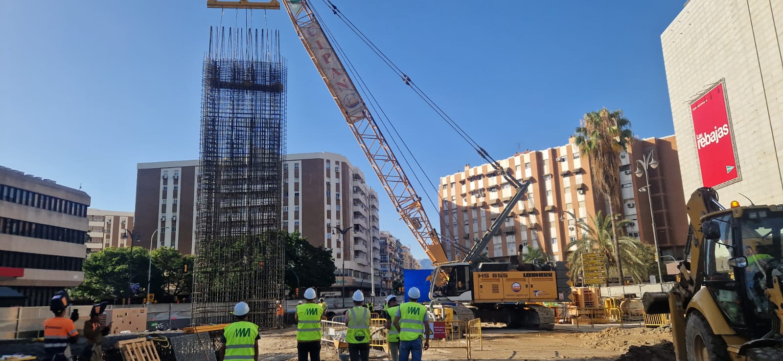 Obras para la ampliación del Metro de Málaga en calle Armengual de la Mota / Junta de Andalucía