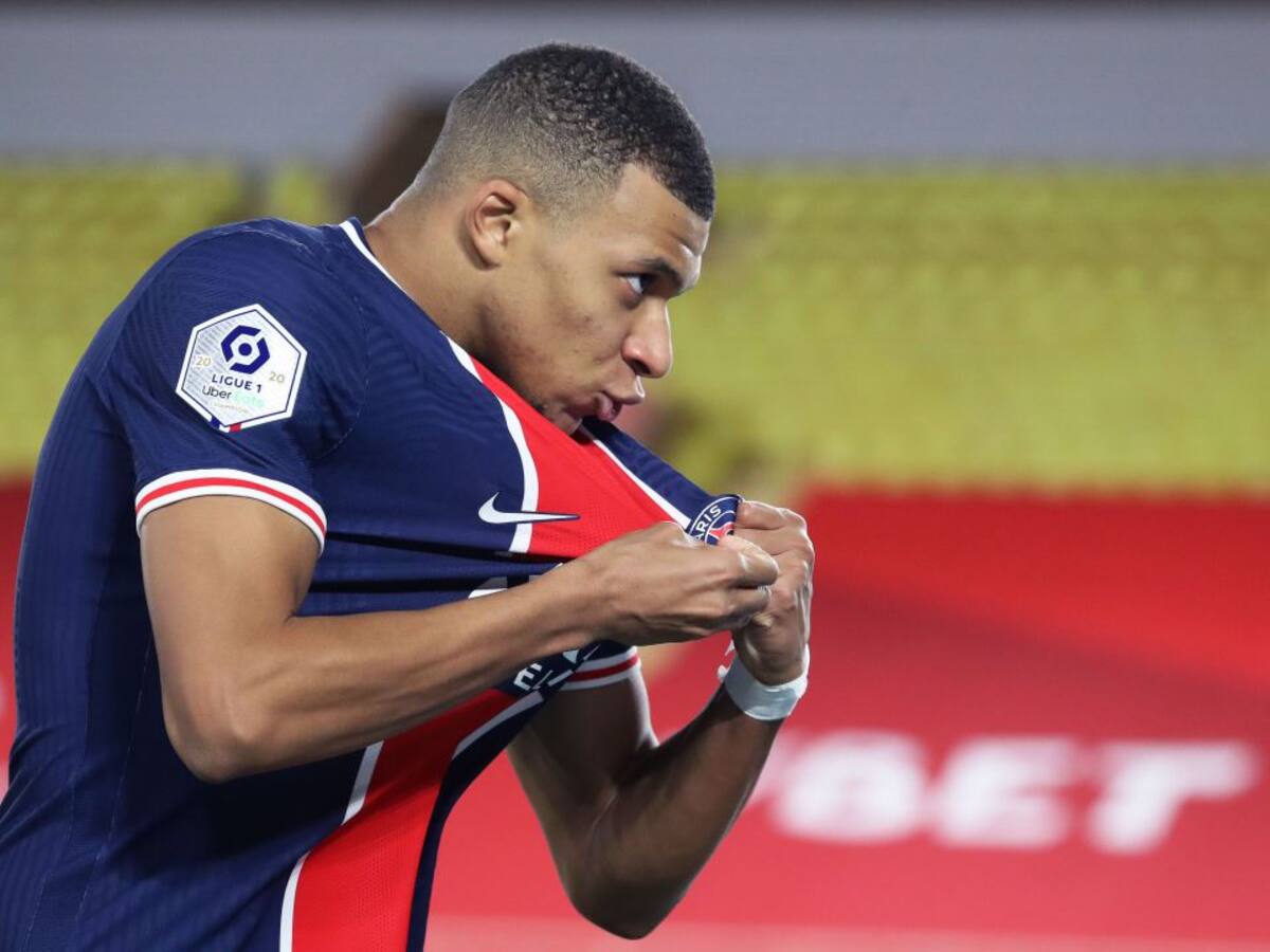 Mbappé ya es el quinto máximo goleador del PSG con apenas 21 años