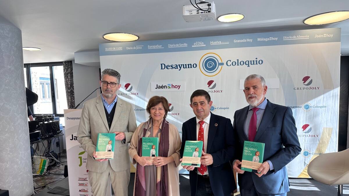 La escritora Nativel Preciado protagoniza el primer encuentro de 'Letras por Jaén' organizado por el grupo Joly