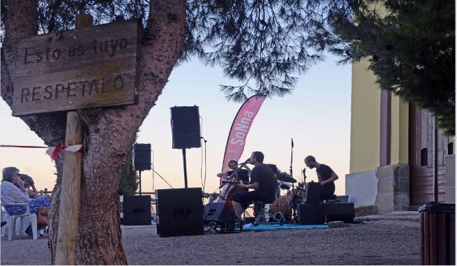 Momento del concierto de De la Crau en Lanaja