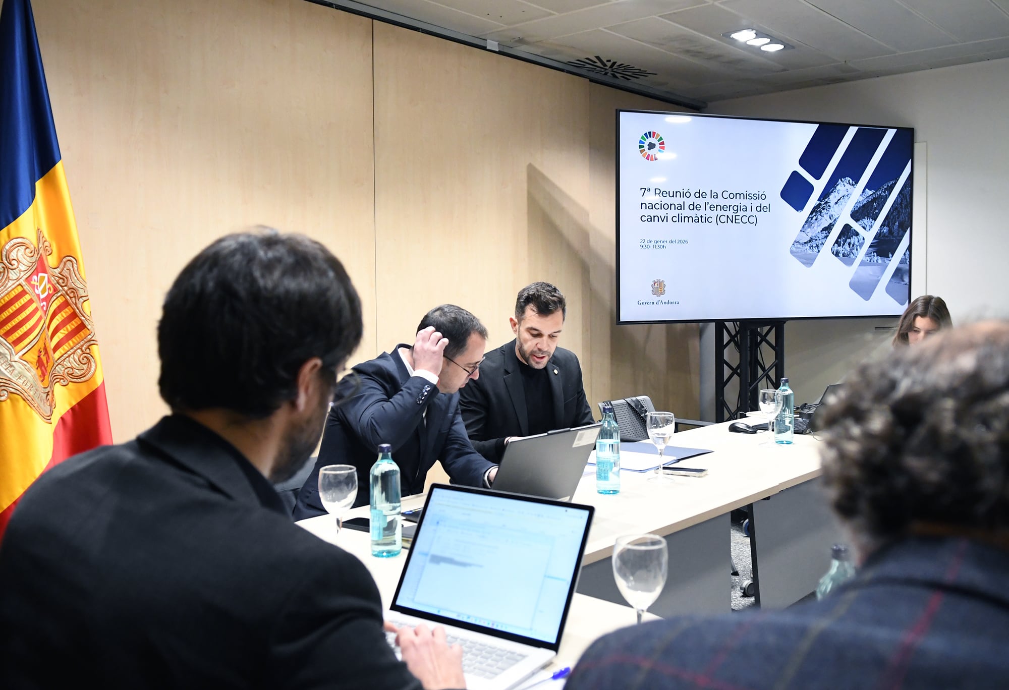 El secretari d'Estat de Mobilitat i Transició Energètica, David Forné, durant la reunió de la Comissió Nacional de l'Energia i el Canvi Climàtic