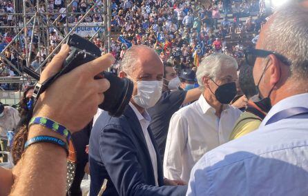 Camps ha regresado a un gran acto en la plaza de toros diez años después de su salida del Consell.