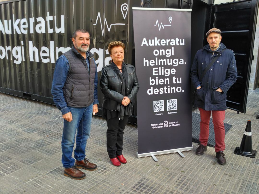 La consejera de Interior, junto a los responsables de Seguridad, en la presentación de la campaña.