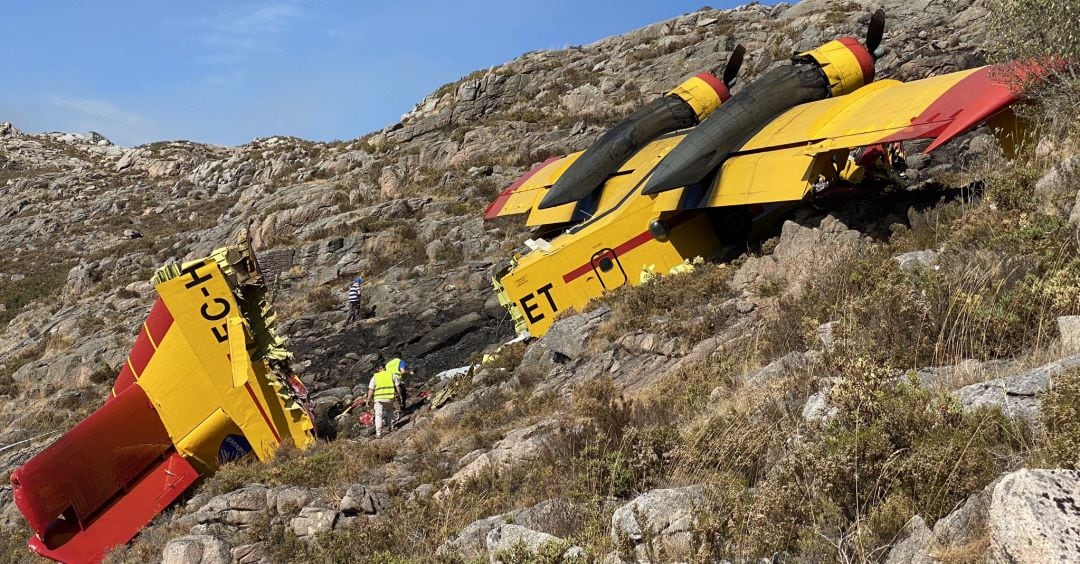 El incendio donde se estrelló un avión del servicio de extinción portugués ha quemado 425 hectáreas