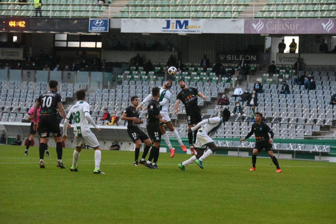 Lance del partido Córdoba CF- CD El ejido 2012