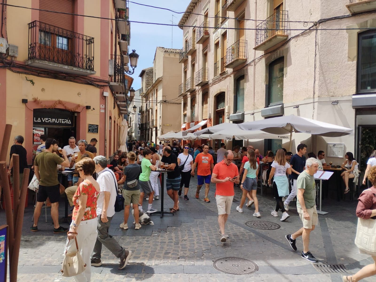 Las calles de Jaca siempre animadas