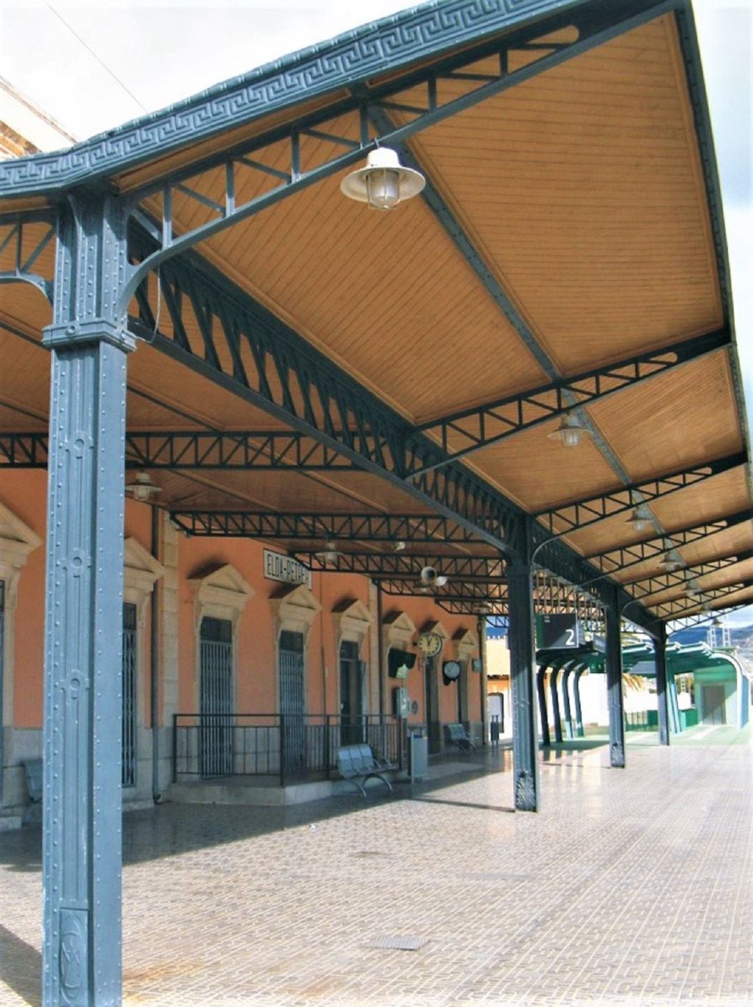 Estación del ferrocarril de Elda-Petrer 