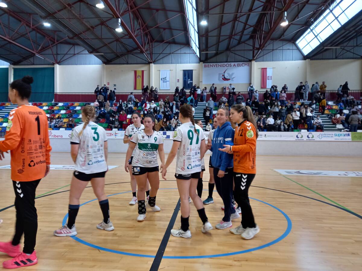 ¡Qué bonito es el balonmano y qué gran partido de las guerreras franjiverdes!