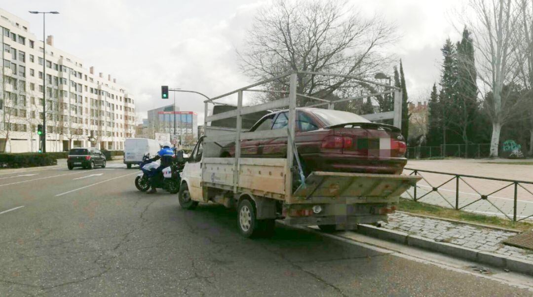 El camión sancionado en la VA-20
