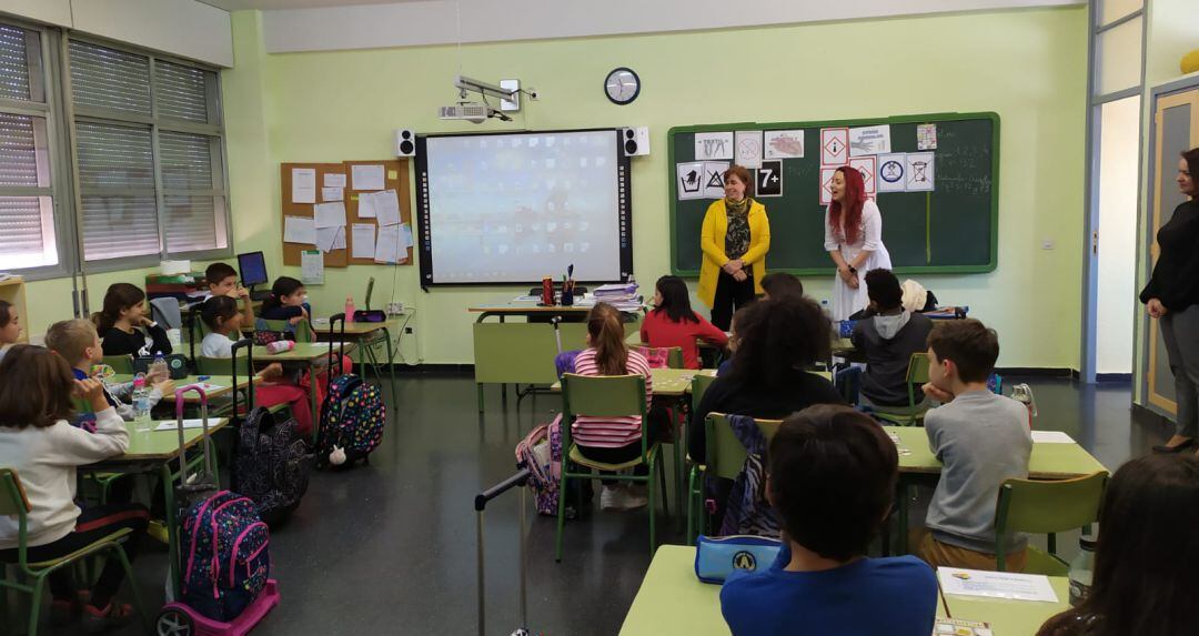 Aula de un colegio público en Alcalá de Henares