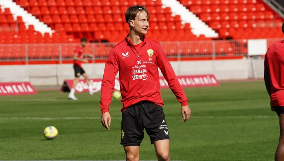 Svidersky en un entrenamiento del Almería