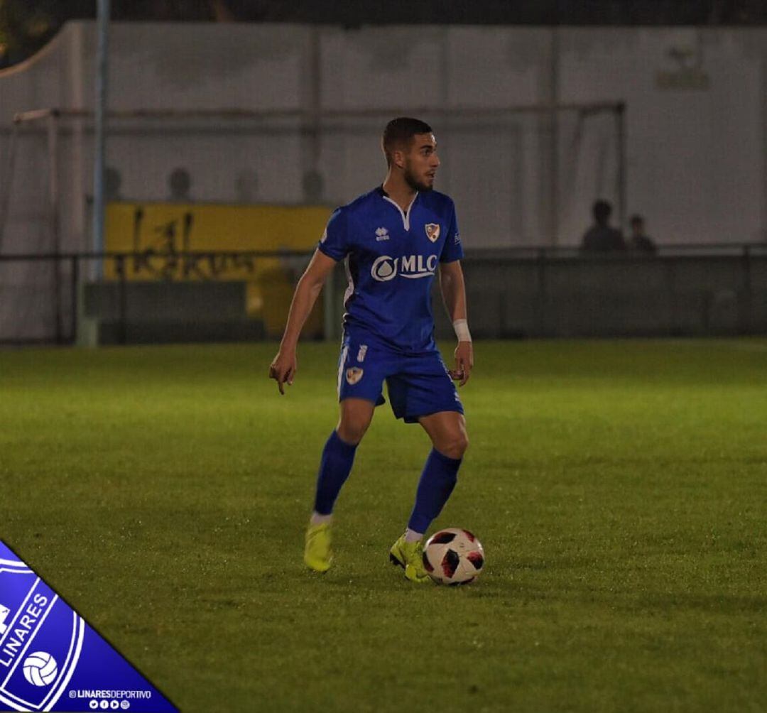 Andoni Tello, jugador del Linares Deportivo