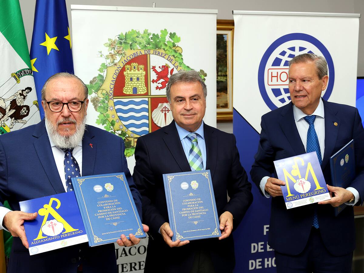 Horeca y la Asociación Jacobea de Jerez ‘Sharish’ firman un acuerdo para promover el Camino de Santiago