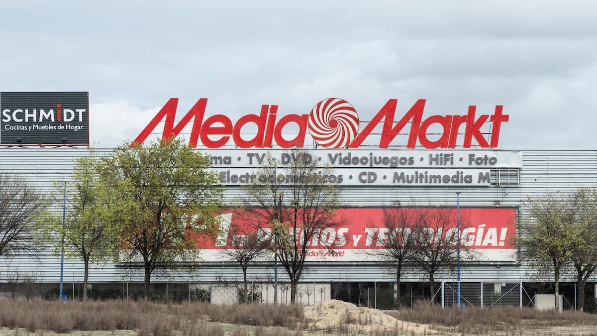 Joel Franco, Director de Expansión de Equilis, repasa la fecha de apertura del centro comercial Nexum de Fuenlabrada