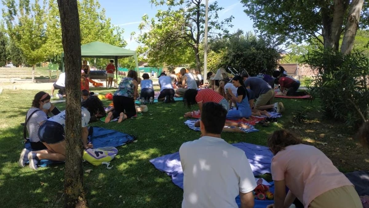 Entrevista a Aixa Martín, enfermera de extra hospitalaria en Samur, vecina de Villaviciosa de Odón y voluntaria para impartir el Taller familiar de primeros auxilios