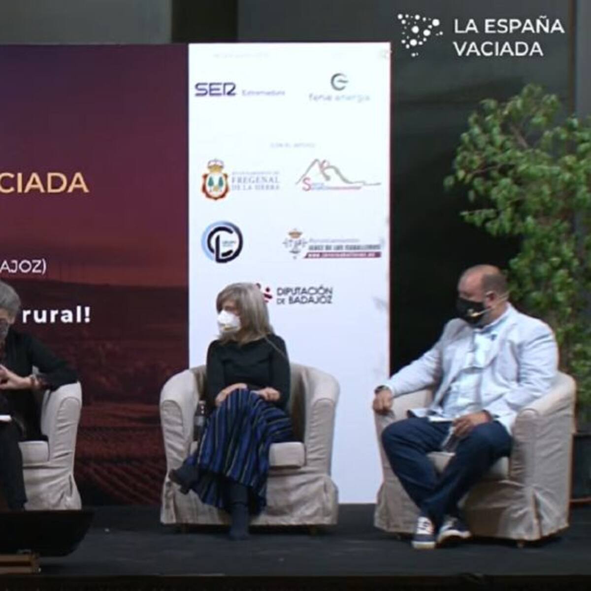 El vivir en el pueblo permite alcanzar "la felicidad"