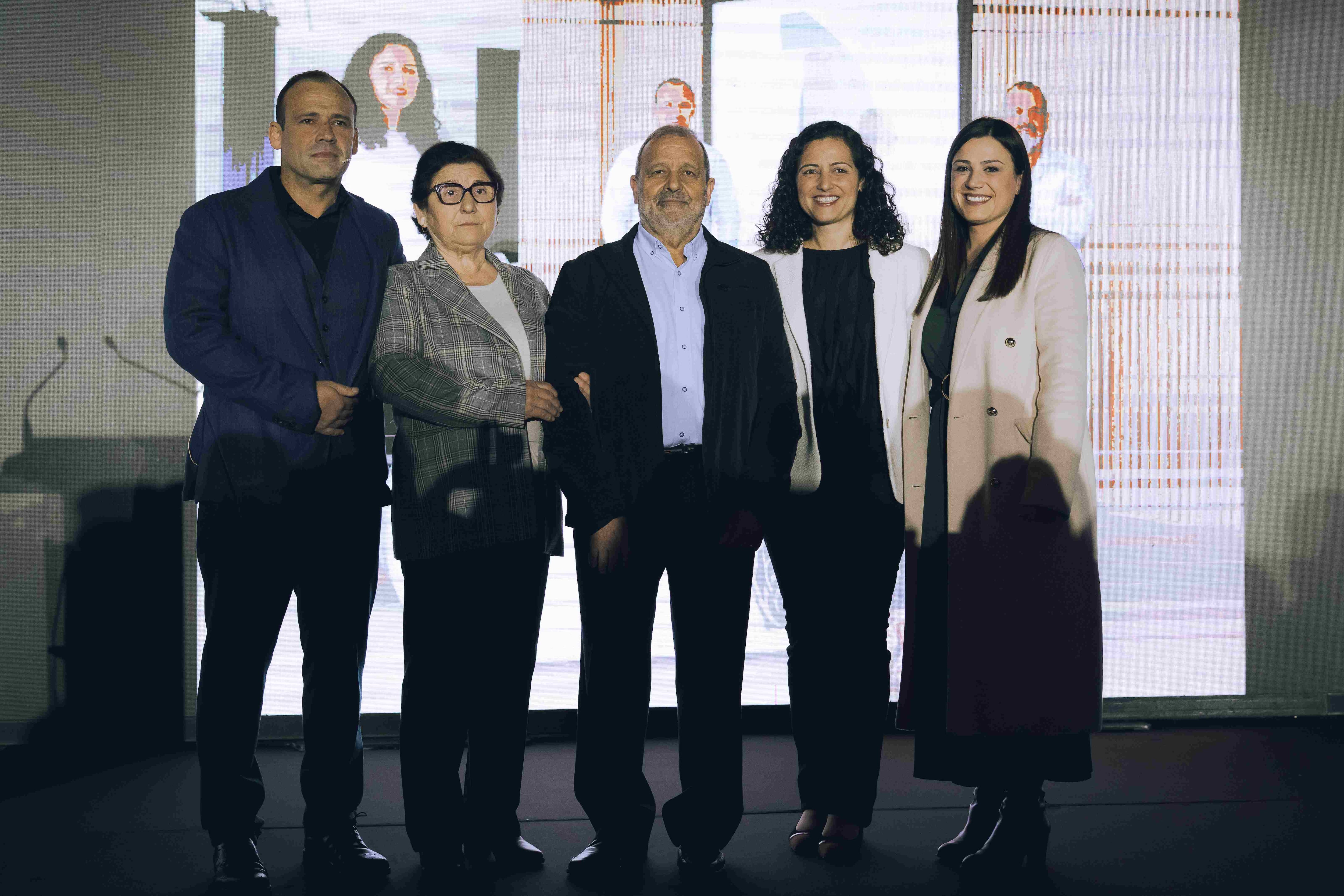 Con una trayectoria que se remonta a la década de los 70, cuando su fundador, Salvador Mena, inició su actividad en el sector, Jamena Construcciones se ha consolidado como una de las empresas de referencia en la construcción de villas de alta calidad en enclaves como La Zagaleta, Sotogrande o zonas prime de Madrid y Barcelona.