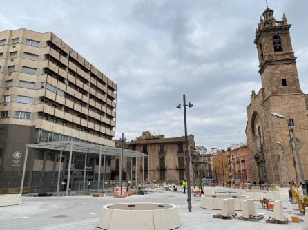 Las obras de la plaza de la Reina de València está previsto que duren once meses.