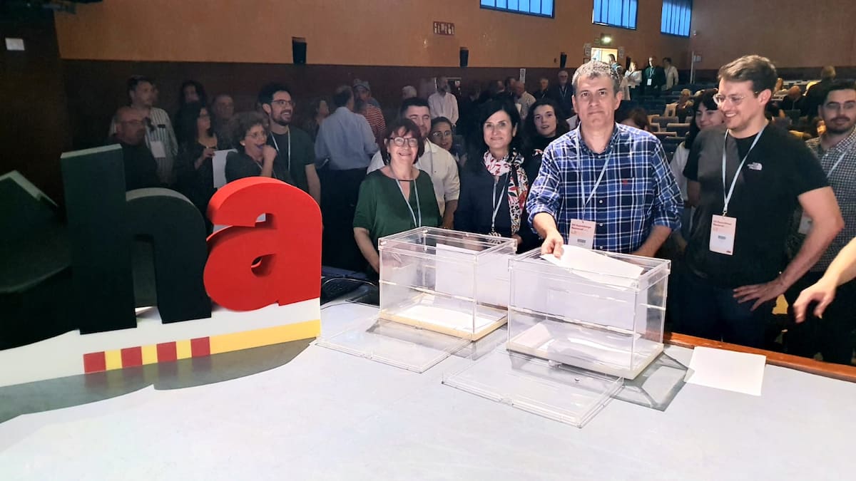 Joaquín Palacín, reelegido presidente de CHA con el 91 % de los votos - Hora 14 Aragón (17/03/2024)