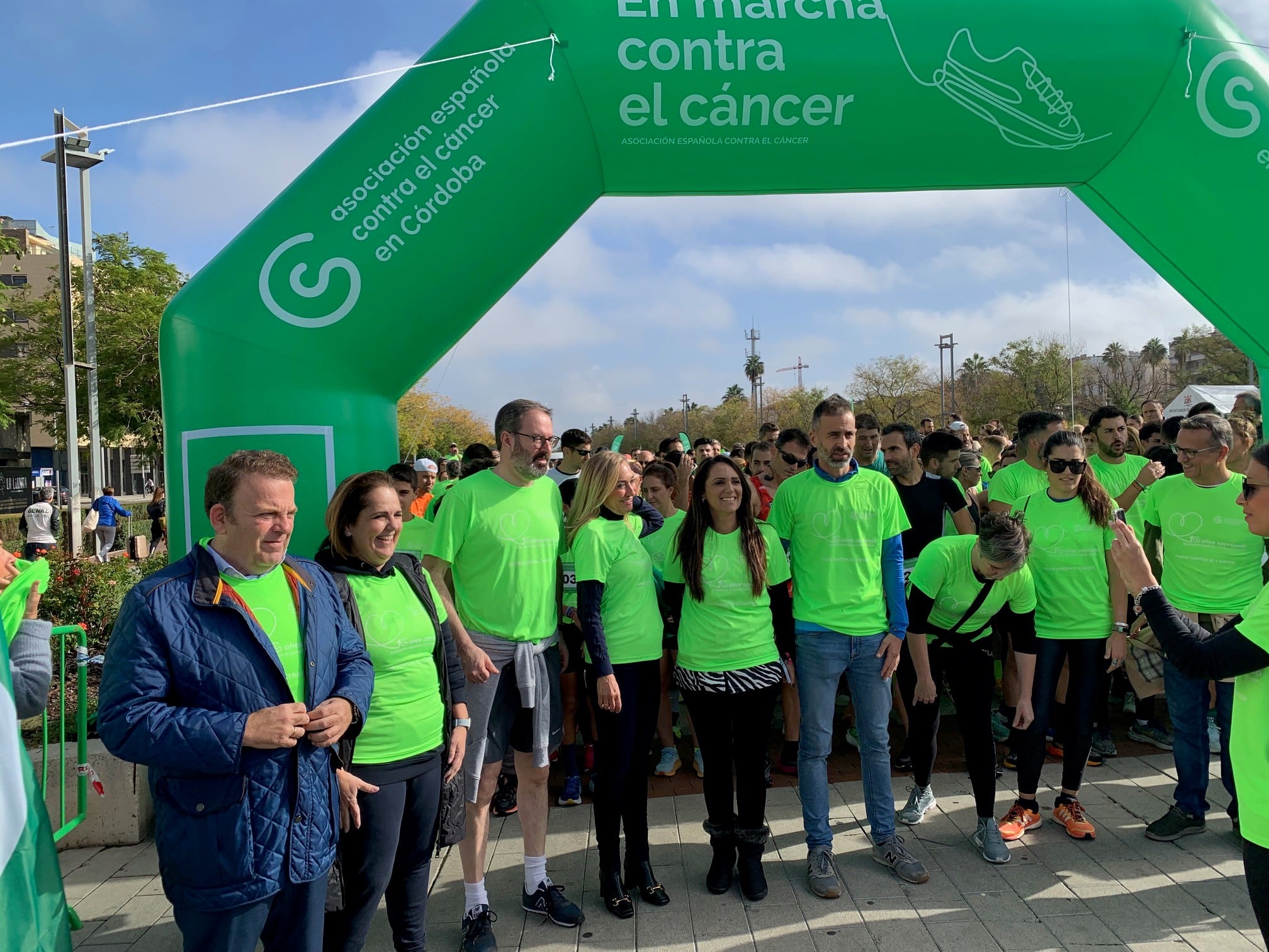 Inicio de la carrera Por la Vida en el Vial