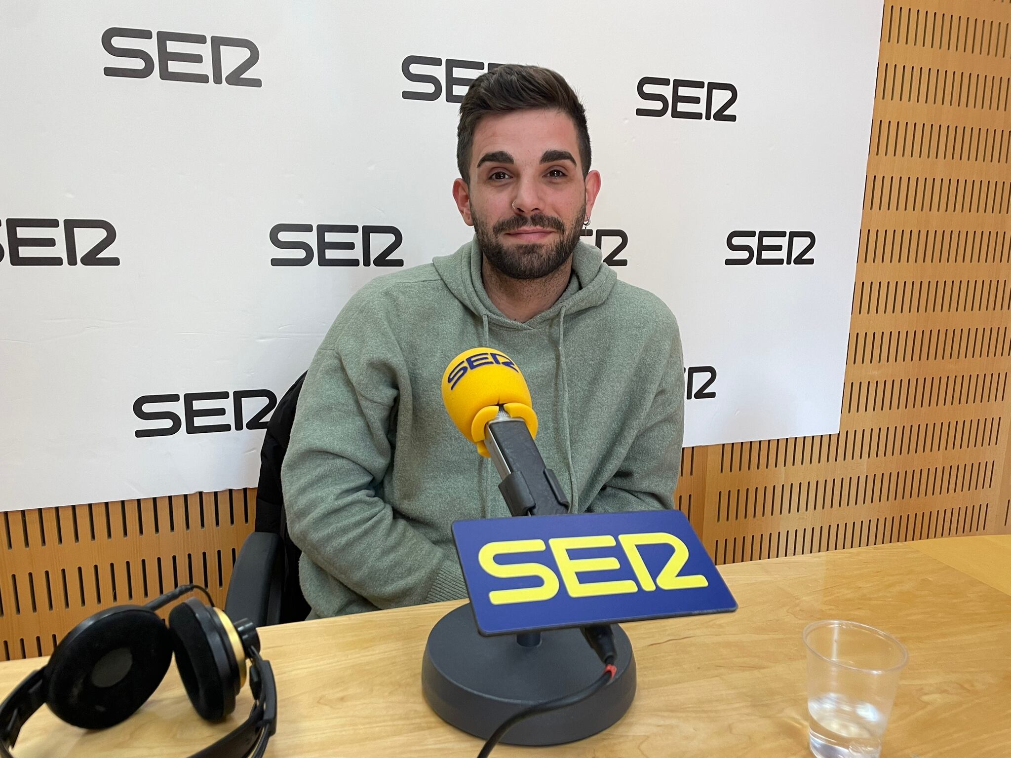 Rafael López, hermano de Martín, en los estudios de Radio Murcia para hablar de #MartínNoPuedeSolo