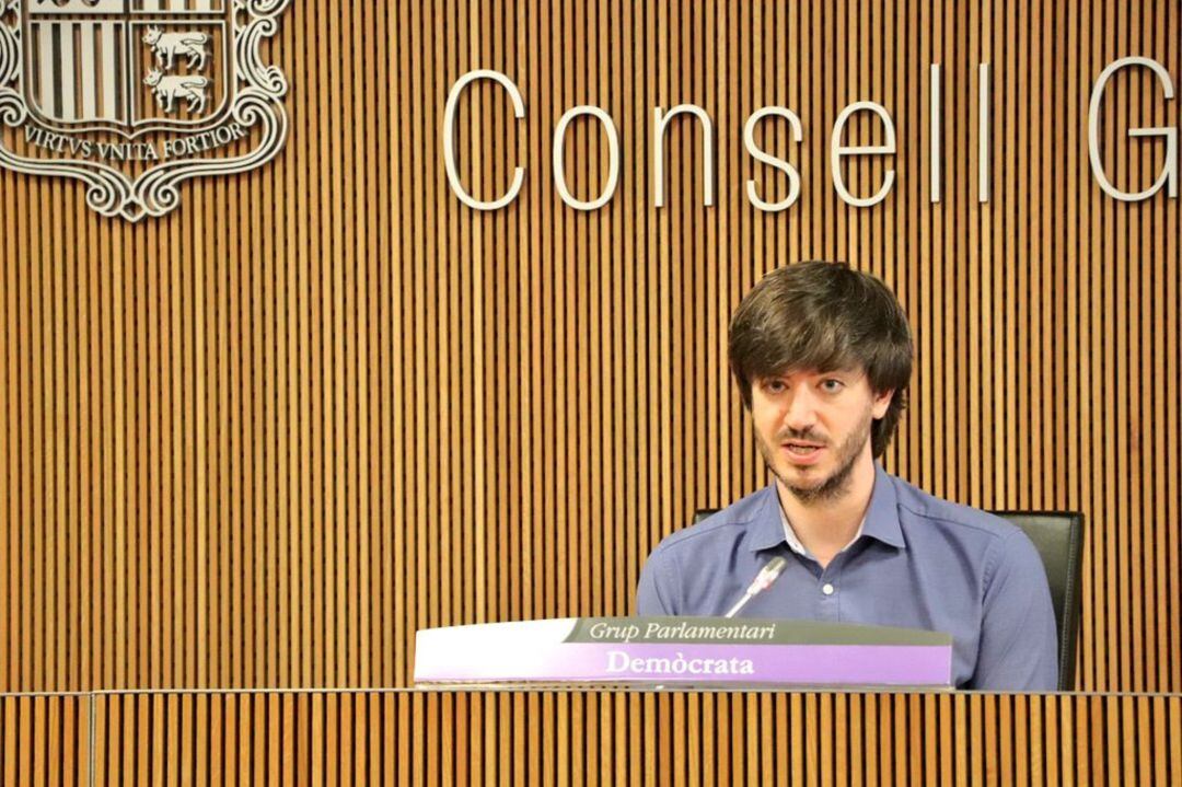 Carles Enseñat.