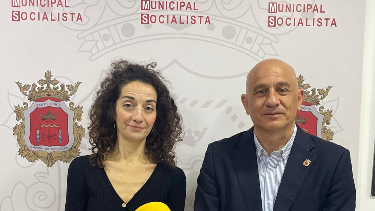 El PSOE lamenta que el Gobierno de Fernández rechazara sin debate sus 12 propuestas plenarias