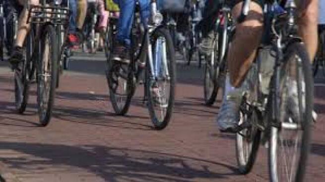 La bicicleta, una alternativa de movilidad a la que cada vez se apunta más gente