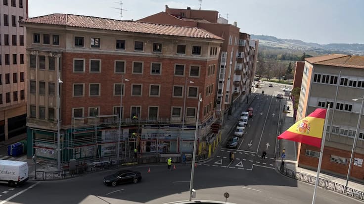 Demolición del edificio de Plaza España