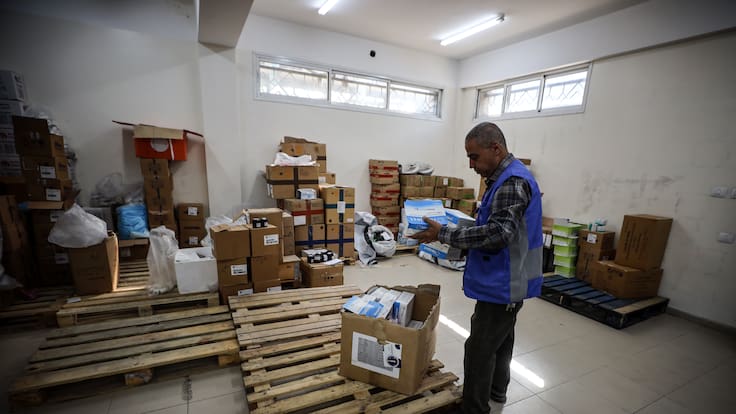 Tensión en Cachemira, elecciones canadienses y sobrevivir a la hambruna en Gaza