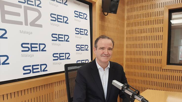 Entrevista al presidente de la Agrupación de cofradías de la Semana Santa de Málaga, Pablo Atencia.