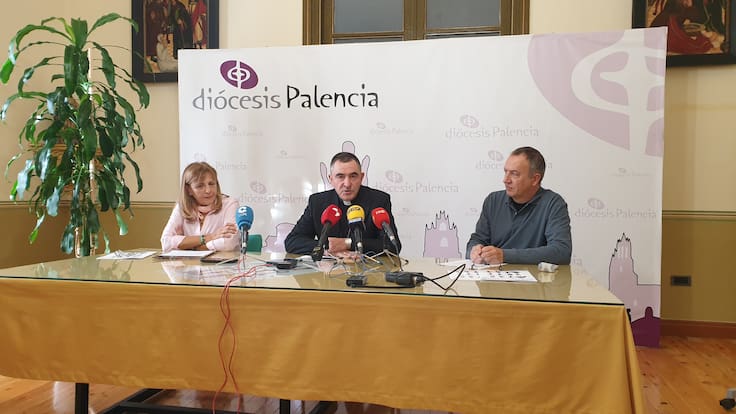 El Obispo de Palencia afirma que los migrantes son un regalo y una oportunidad