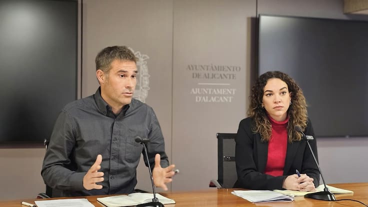 Gerard Fullana, diputado de Compromís en Les Corts, asegura que la ejecución de los nuevos centros escolares prometidos por el PP en Alicante no supera el 5 %